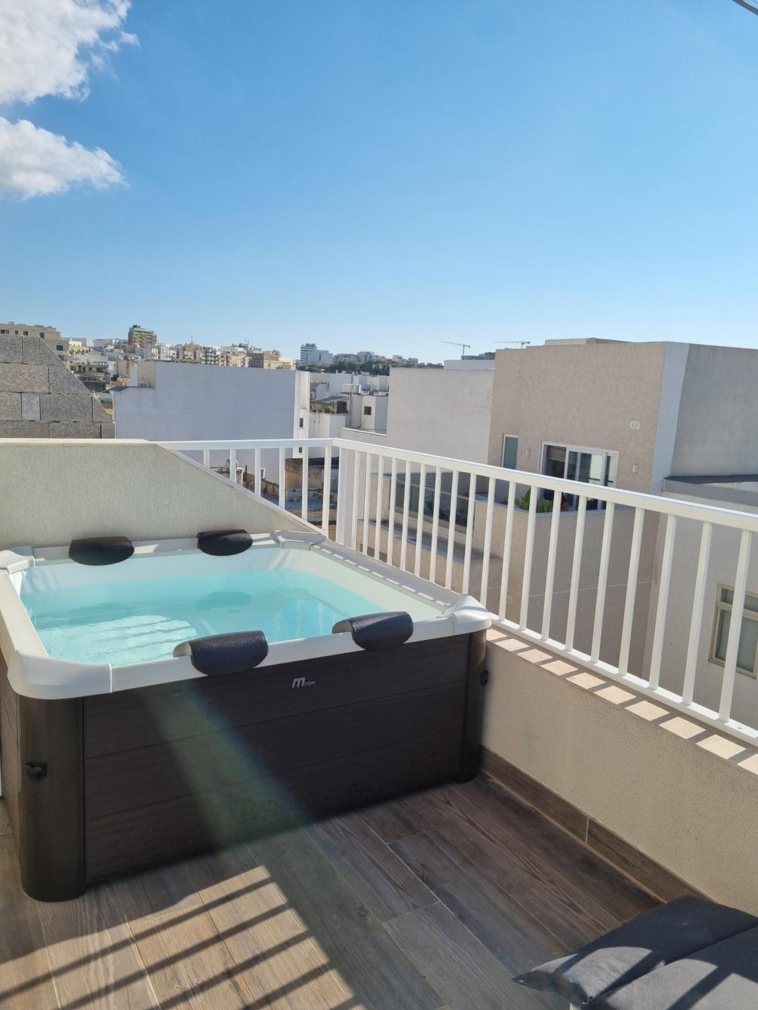 Gzira Korzo Suites מראה חיצוני תמונה